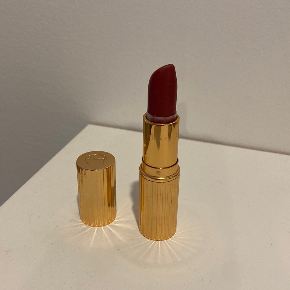 Charlotte Tilbury Matte  Lipstick- Color: Walk of Shame
